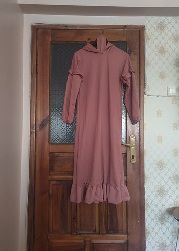 Uzun Kollu, Fırfırlı Uzun Elbise