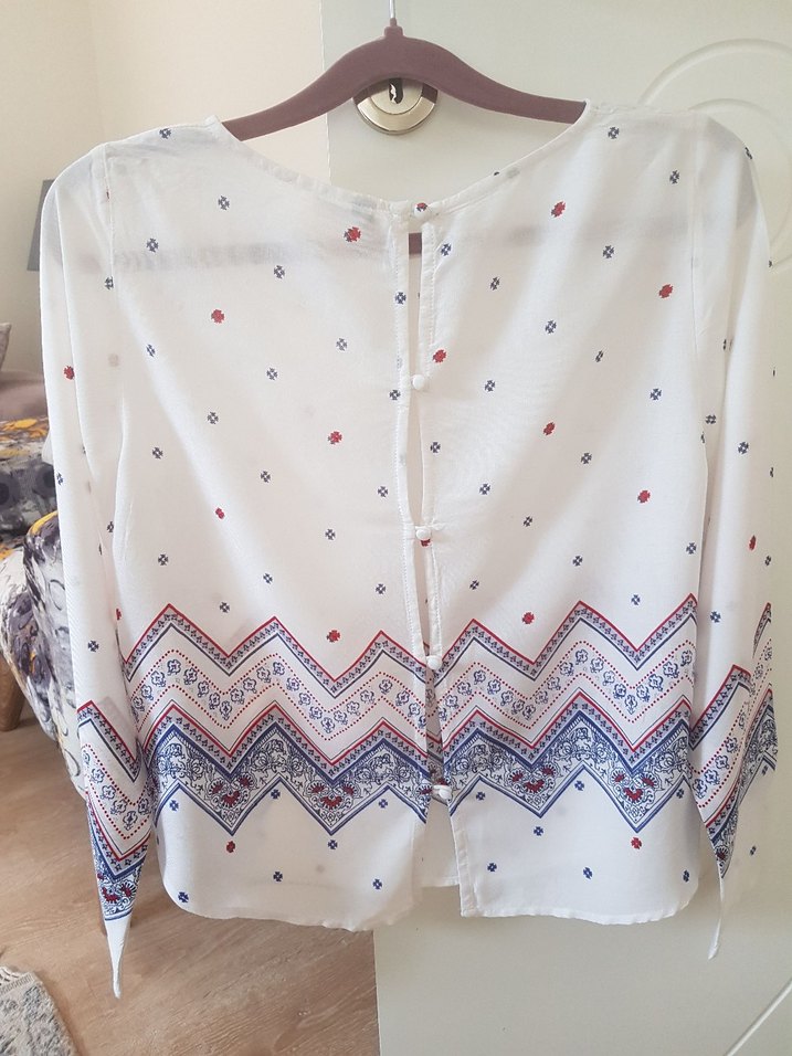 Bohem Beyaz Desenli Uzun Kollu Kadın Bluz - Görsel 2