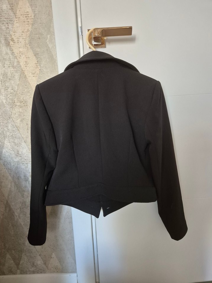 Siyah Mini Düğmeli Klasik Kadın Blazer - Görsel 2