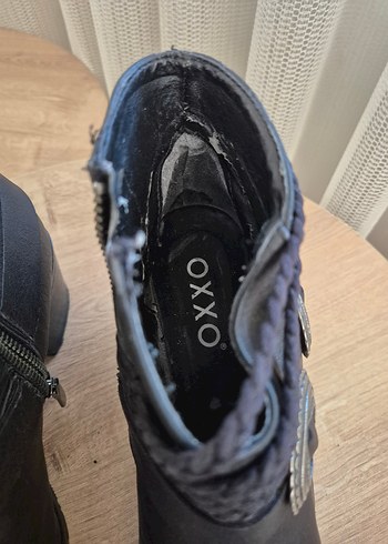 Oxxo Tokalı Siyah Deri Kadın Bot - Görsel 7