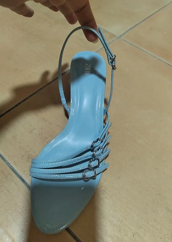 Zara kısa topuklu sandalet - Görsel 2