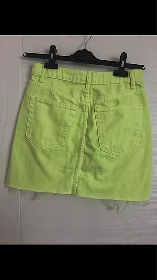 Sari yesil neon rengi kot etek