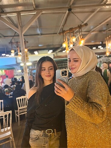 xs Beden Mango Asimetrik Taşlı Bluz