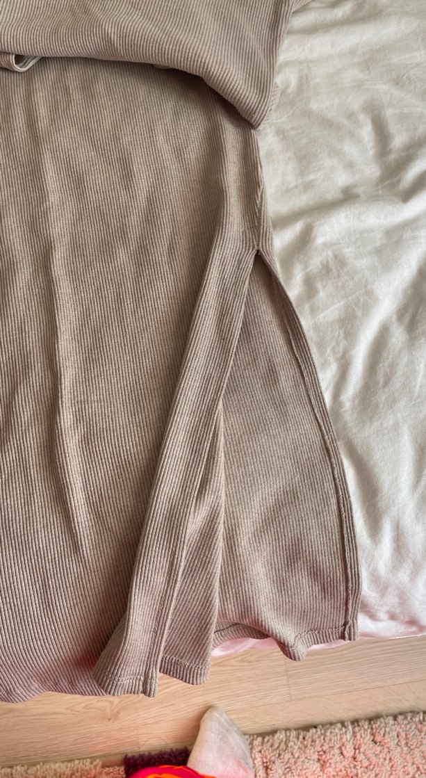 Bej Kısa Kollu Uzun Fitilli Elbise - Görsel 3