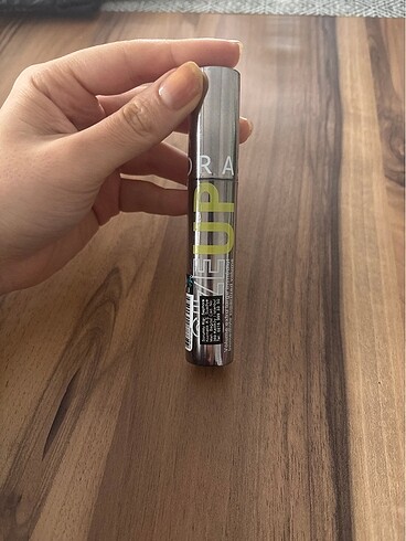 Sephora size up maskara