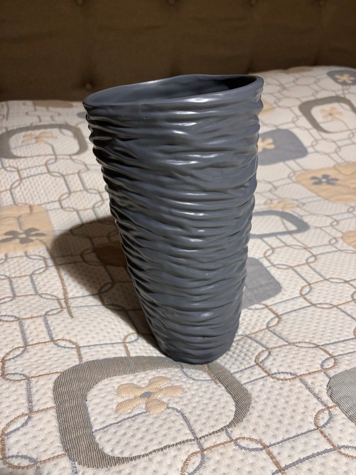 Gri şık Vazo - Görsel 2