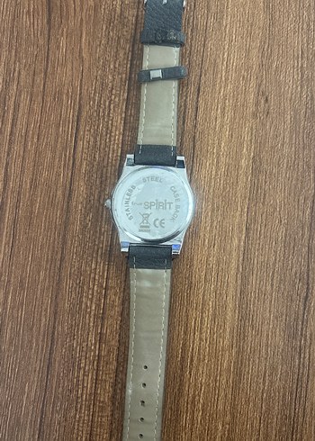 Minimalist Gri Kadranlı kadın Saati - Görsel 3