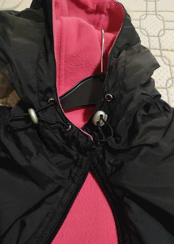 Kadın Siyah Fermuarlı Kapüşonlu Ceket yağmurluk - Görsel 4