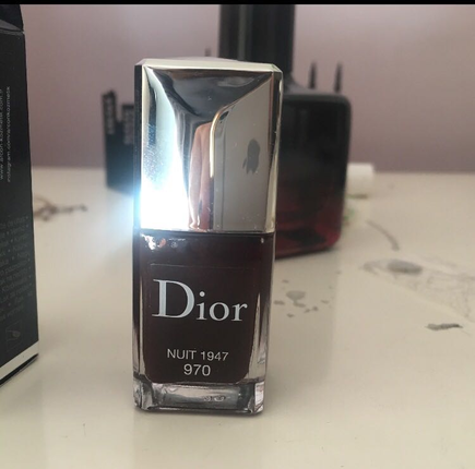 Dior Dior oje kutusuyla 
