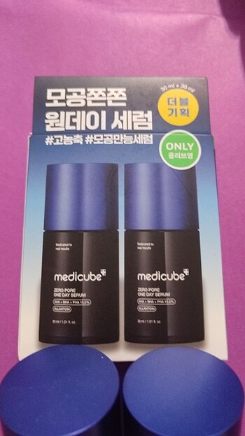 Diğer MEDICUBE PORE ZERO ONE DAY SERUM