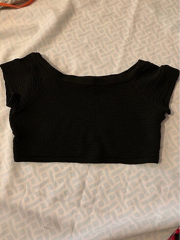 Siyah crop
