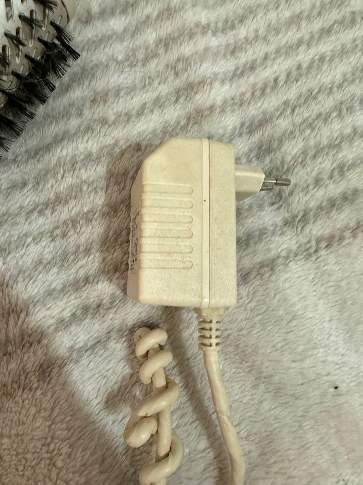 Rowenta Beyaz Saç Şekillendirici Fırça - Görsel 2