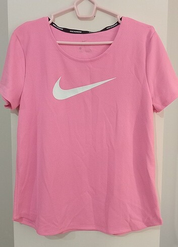 Nike kadın tshirt