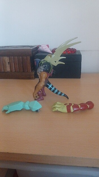  Beden Renk Ben10 kevin dna