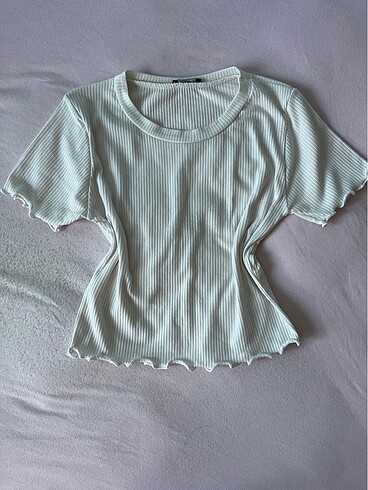 Beyaz tshirt