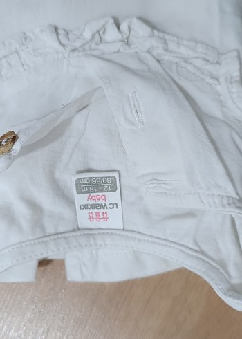 24-36 Ay Beden mavi Renk Nakışlı Düğmeli Kız Kot Şort Tulum