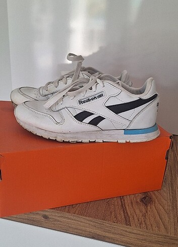 Erkek çocuk orjinal reebok 32,5 numara 