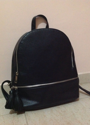 Stradivarius Siyah Sırt Çantası