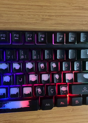 Renkli LED aydınlatmalı klavye - Görsel 9