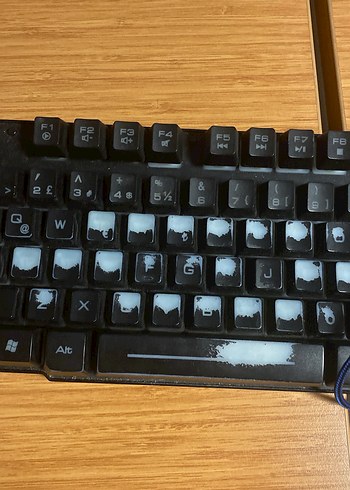 Renkli LED aydınlatmalı klavye - Görsel 3