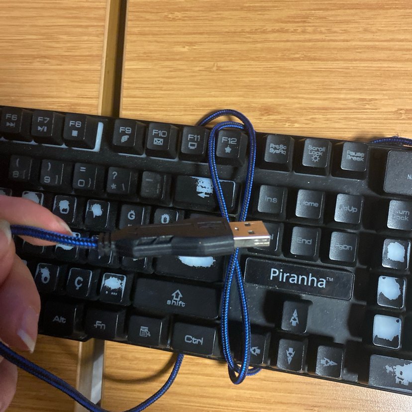 Renkli LED aydınlatmalı klavye - Görsel 5