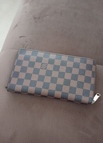 Louis Vuitton Kadın damalı kahverengi cüzdan