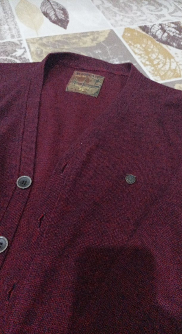 Bordo Düğmeli Yün Erkek Hırka - Görsel 2