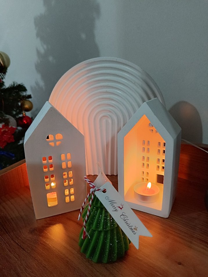 Beyaz Ev Şeklinde Mumluk Seti - Görsel 3