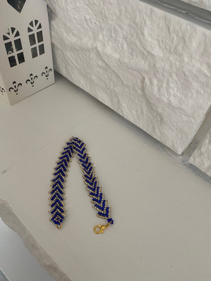Gold lacivert kum boncuk bileklik - Görsel 3