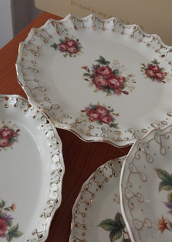 Çiçek Desenli  1.cı sınıf porselen sıfır ürün 3lü set halinde - Görsel 3