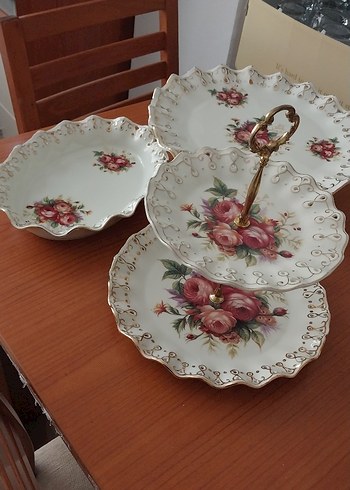 Çiçek Desenli  1.cı sınıf porselen sıfır ürün 3lü set halinde - Görsel 5