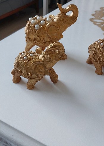 İnci Detaylı Parlak Altın Fil Biblo
açıklamayı okuyun - Görsel 3