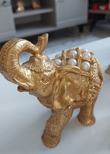 İnci Detaylı Parlak Altın Fil Biblo
açıklamayı okuyun - Görsel 2