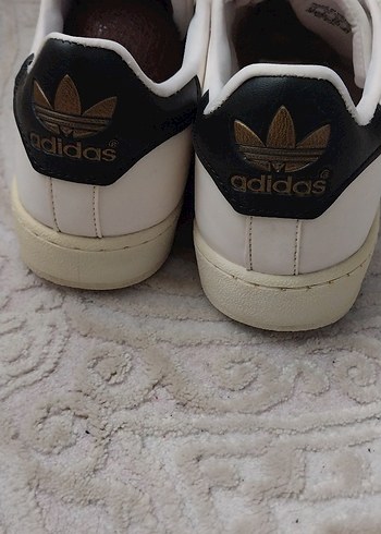 Beyaz Düz Tabanlı Bağcıklı  Spor Ayakkabısı - Görsel 2