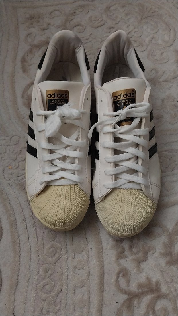 Beyaz Düz Tabanlı Bağcıklı  Spor Ayakkabısı - Görsel 3