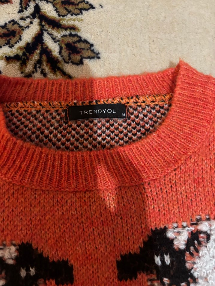 trendyolmilla koyun desenli kazak - Görsel 2