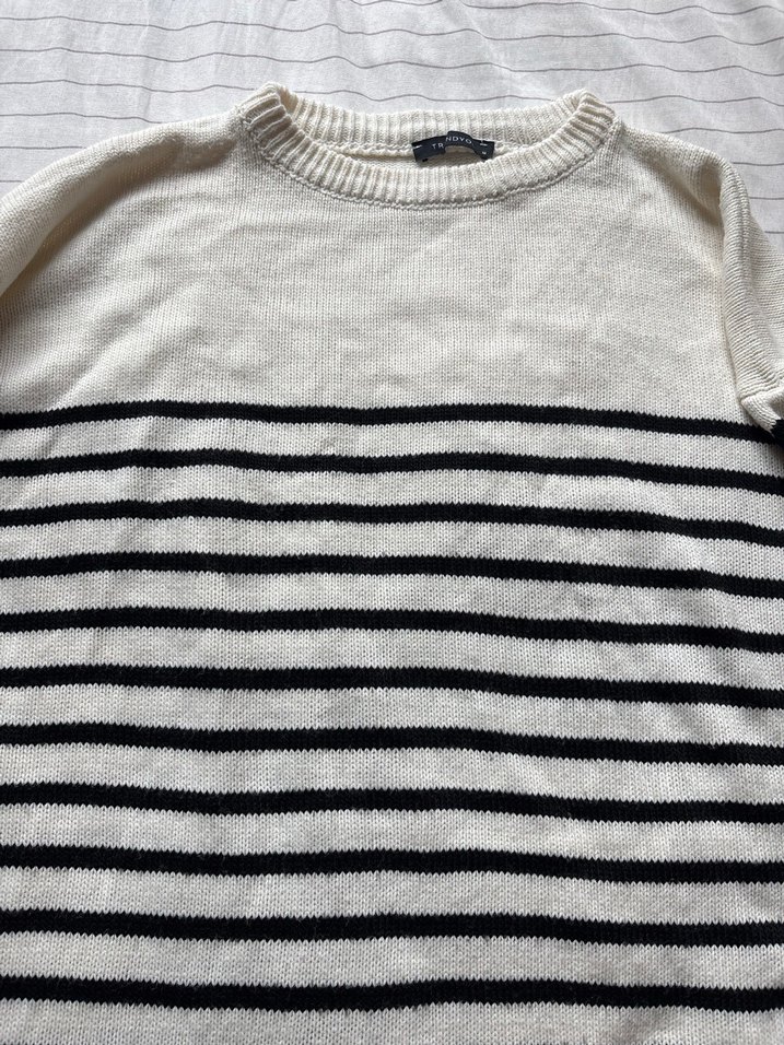 Trendyolmilla çizgili kazak - Görsel 3