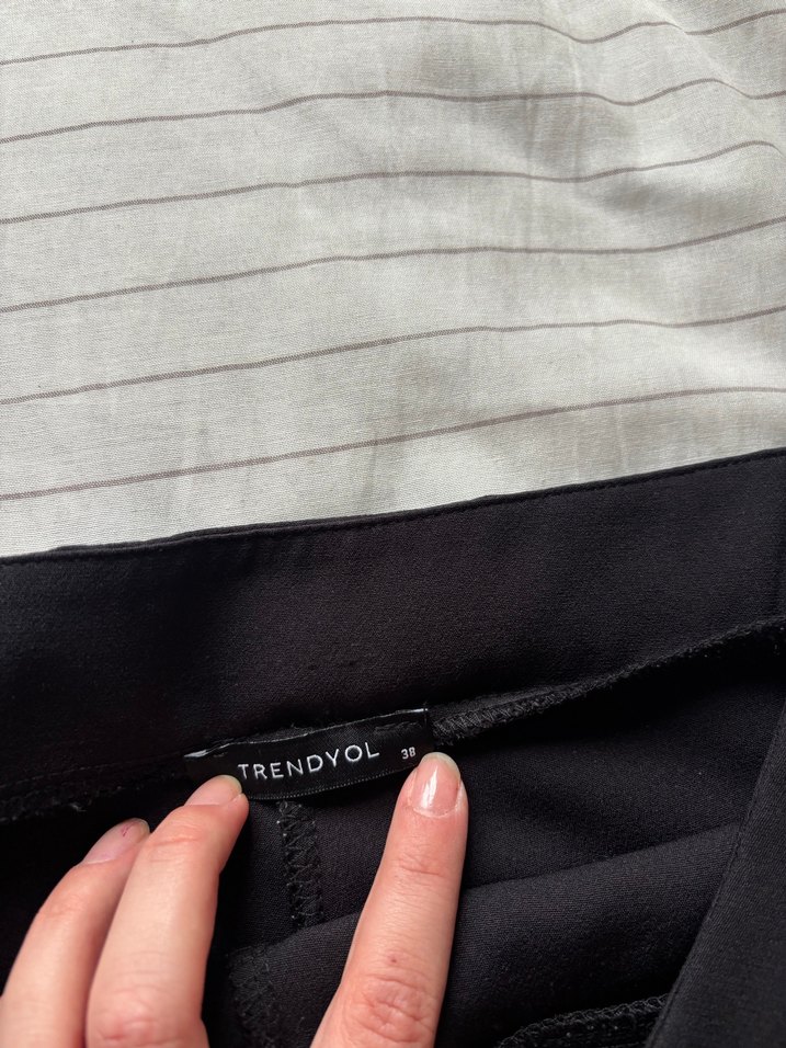 trendyolmilla şort etek - Görsel 3