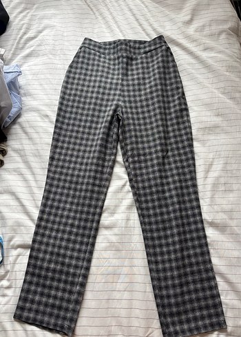 Trendyolmilla Ekose Desenli Kumaş Pantolon - Görsel 2