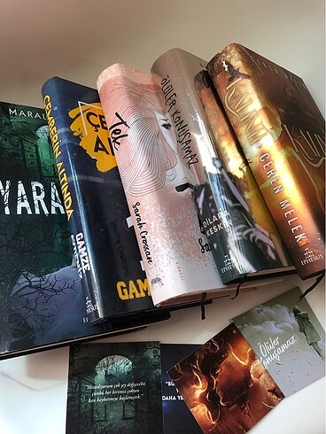  Beden Renk (5 Kitap) Kalıntı, Ölüler Konuşamaz, Yaralasar 2, Çemberin altın