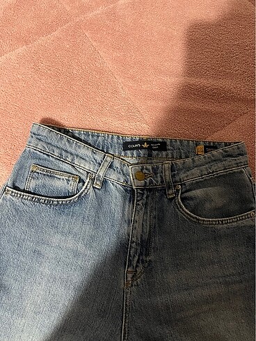 s Beden Colin?s baggy jean