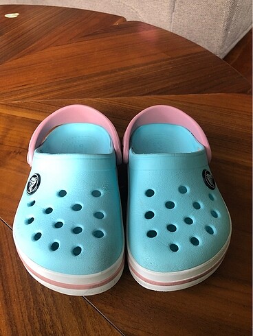 Crocs terlik