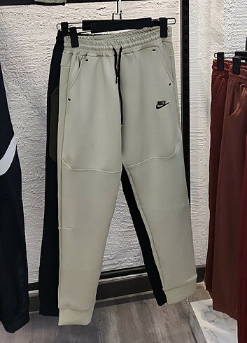 Nike Tech Fleece Eşofman Altı