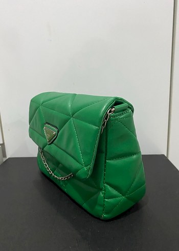 Prada Çanta