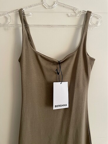 Bershka BERSHKA MİDİ ELBİSE