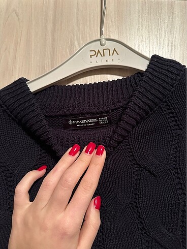 Stradivarius Stradivarius crop kazak