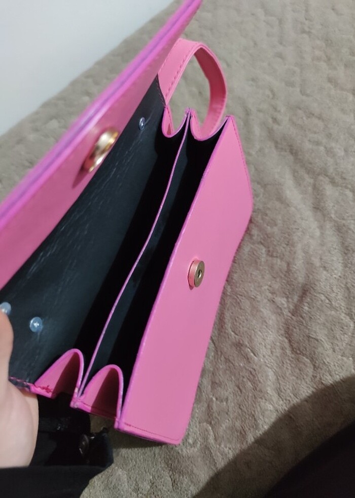 Pembe Kol Çantası  - Görsel 3