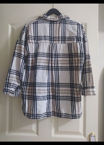 Kadın krem ve siyah kareli Pamuklu Düğmeli Uzun Kollu Gömlek - Görsel 5