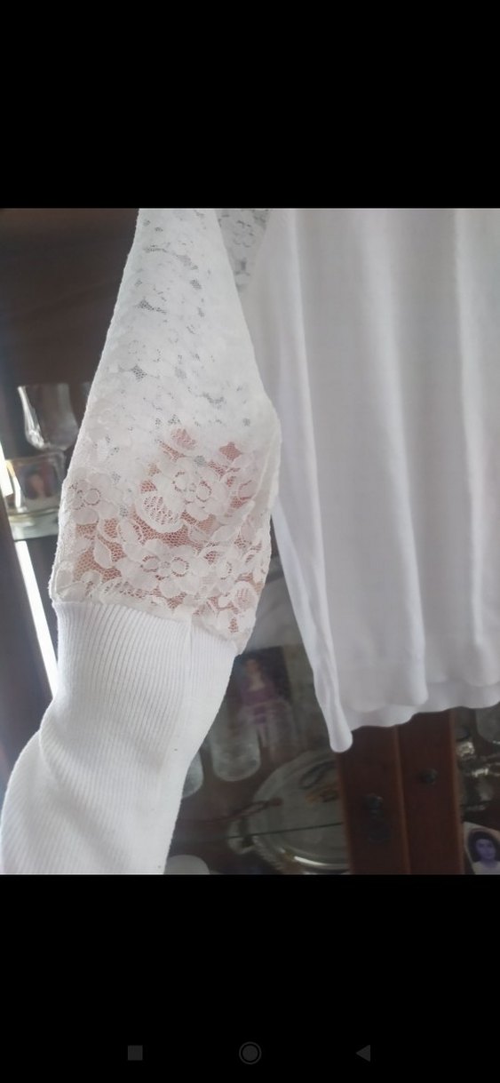 Dantel Detaylı Beyaz Pamuklu Uzun Kollu Bluz - Görsel 2