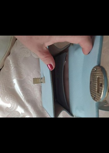 Zincir Detaylı Pastel Mavi Deri Kadın Çanta - Görsel 2